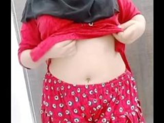 Indian wifey chats messy in Hindi audio