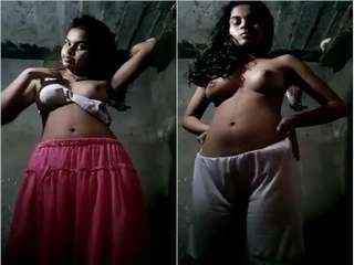 Magnificent country girl exposes her bod
