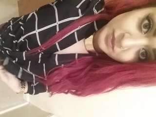 Brit Indian stunner indulges in solo