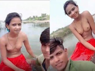 Dehati paramours take selfie while