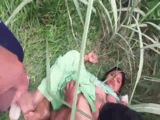 Desi biotch gets nasty in the open with