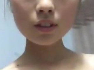 Chinese chick bares it all in a