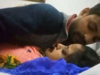 Desi duo loves steamy motel
