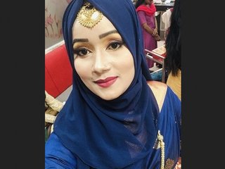 Desi wifey with yam-sized knockers