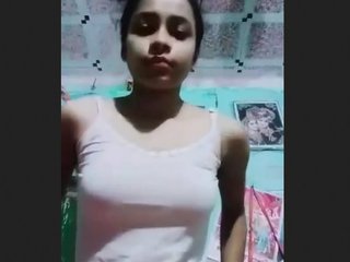 Bengali chick flaunts her private parts