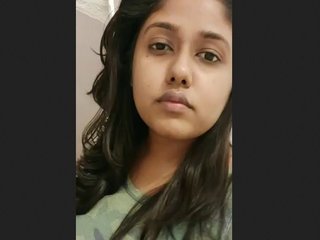 Sweet Indian girl takes a killer selfie