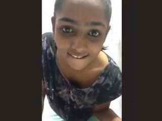 Witness a  teen strip down in this SL