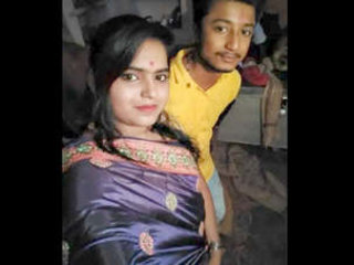 Indian bhabhi takes off and dances nude