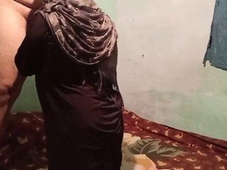 Indian bhabhi gets pummeled by her