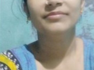 Bhabi's anal pleasure: Loud moans and