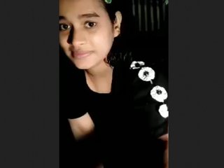 Spectacular bhabi milks with fat culo in