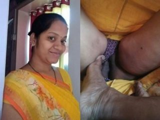 Desi chief gets off with foot worship