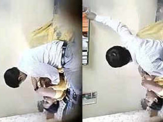 Indian doc gives Bhabha's melons a