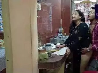 Thai stunner eats beads in public