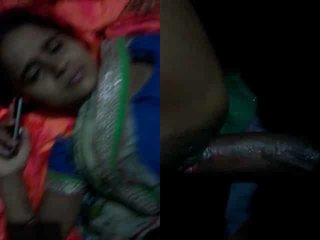 Desi hook-up blog features cuckold