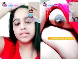 Desi bhabhi's super hot webcam spectacle