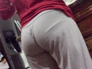 See as my mom's butt juggles in